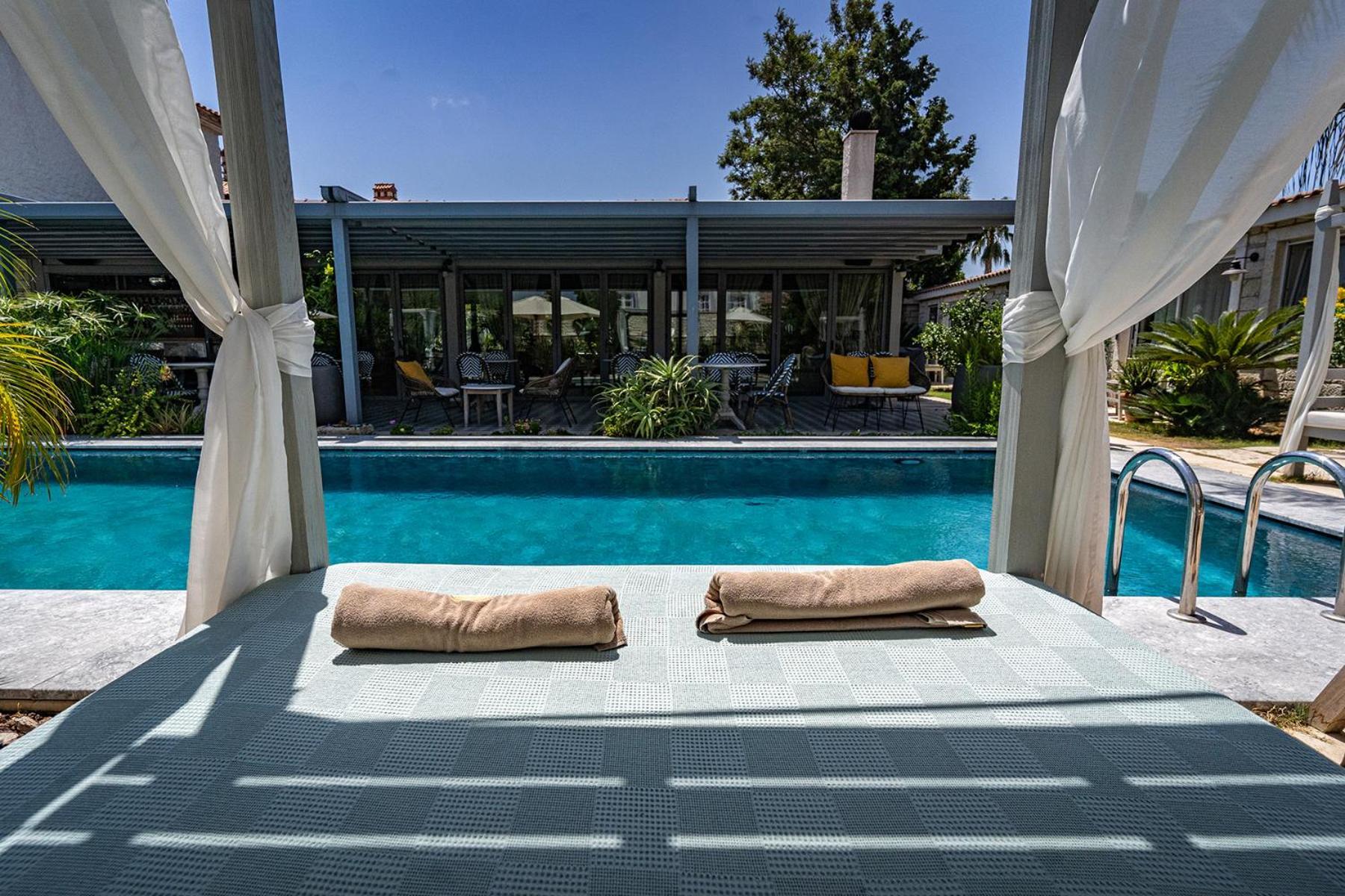 Casa Luna Hotel - Adult Only Alaçatı Exterior foto